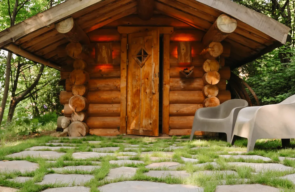 hebergement AlohaCamp Gîtes dans les châtaigniers en Ardèche Verte 4