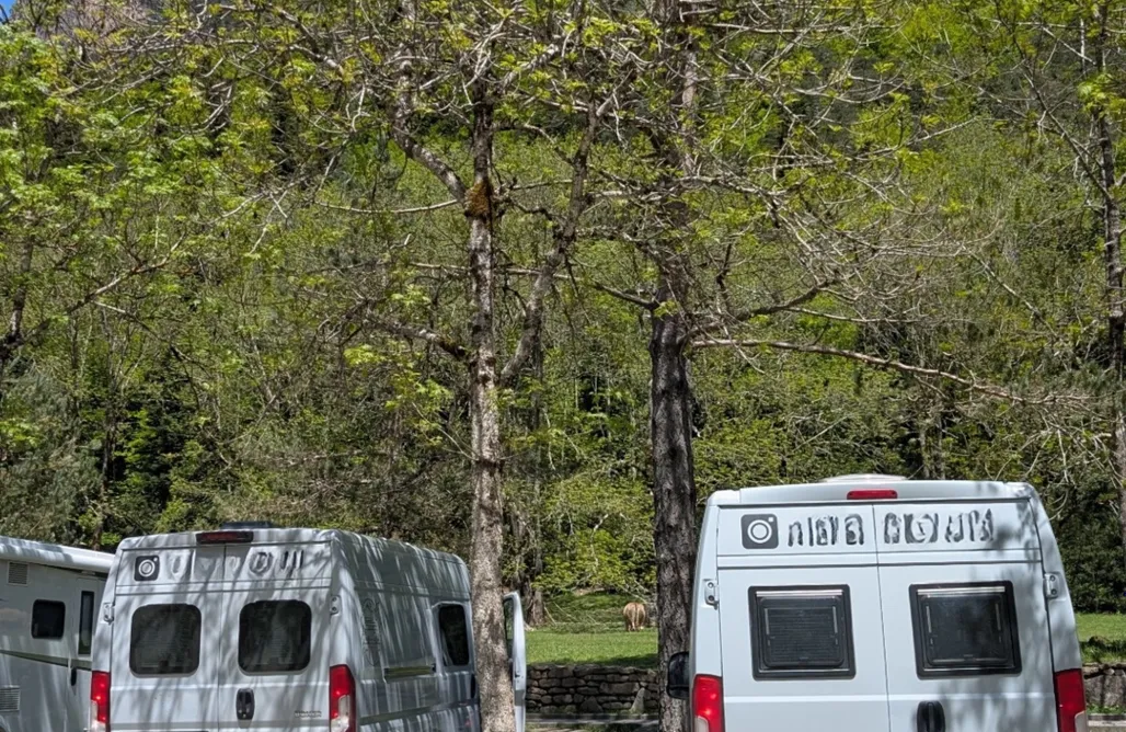 Fin De Semana Romántico Catalunya Camper Van en Barcelona: Original Ebre 3