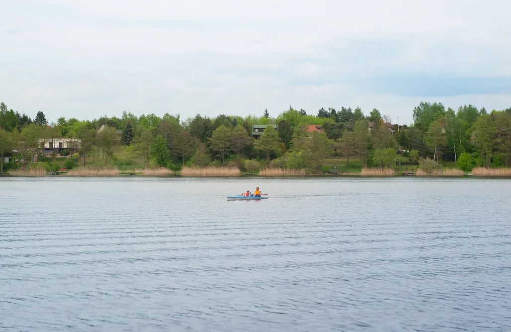 noclegi AlohaCamp Miejsce kamperowe i namiotowe - Kraina Elfów - Działka nad jeziorem z pomostem, cała na wyłączność 1