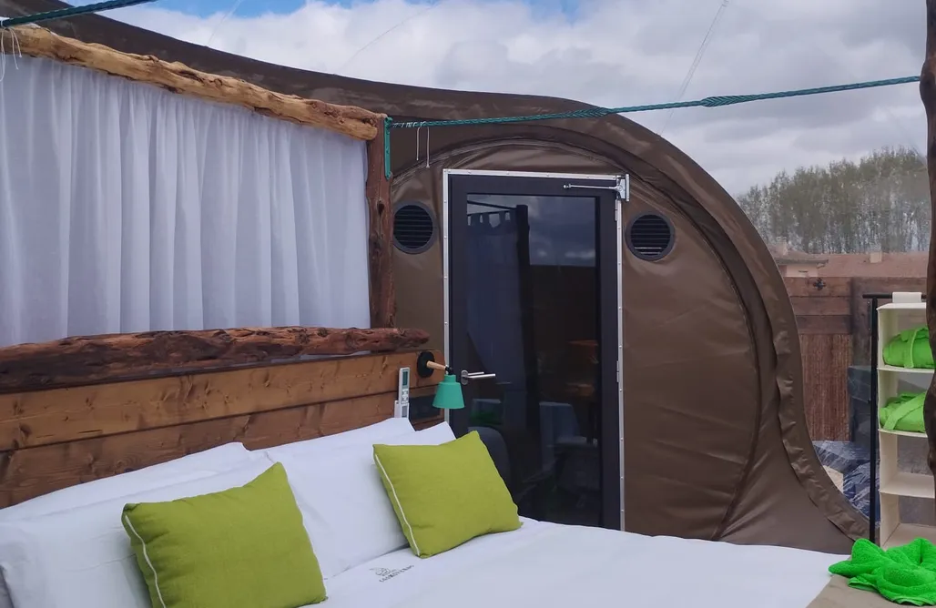 AlohaCamp Burbuja Alhena (Con Jacuzzi) 3