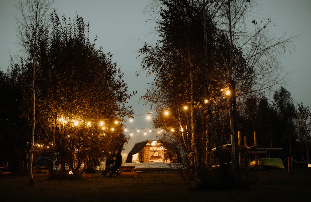 Jezioro Czorsztyńskie Nocleg Czorsztyn Glamp - ekskluzywny glamping z własną plażą nad jeziorem Czorsztyńskim 3