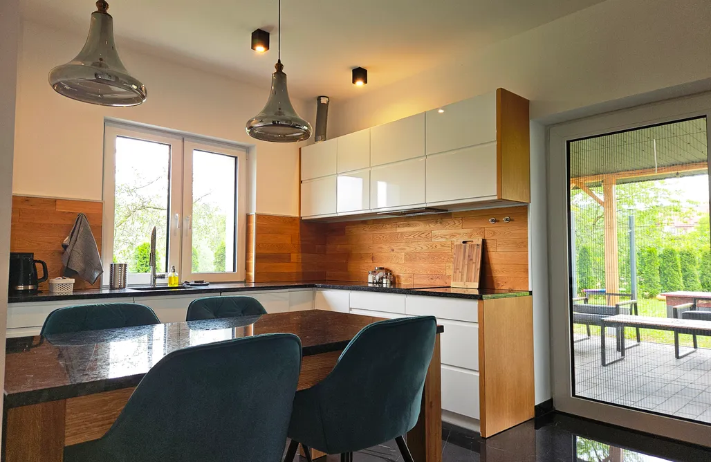 noclegi AlohaCamp Domek z jacuzzi Cztery Pory Roku 5