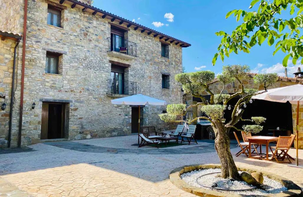 Alojamiento Pirineo aragones Casa Rural en Gerbe 2