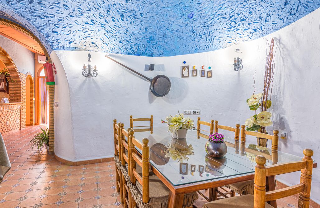 AlohaCamp accommodation Casa cueva de Santi 1