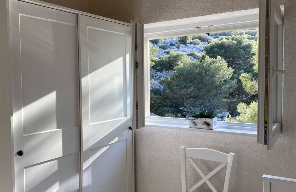 AlohaCamp Blue serenity retreat in Žut, island of Kornati 3