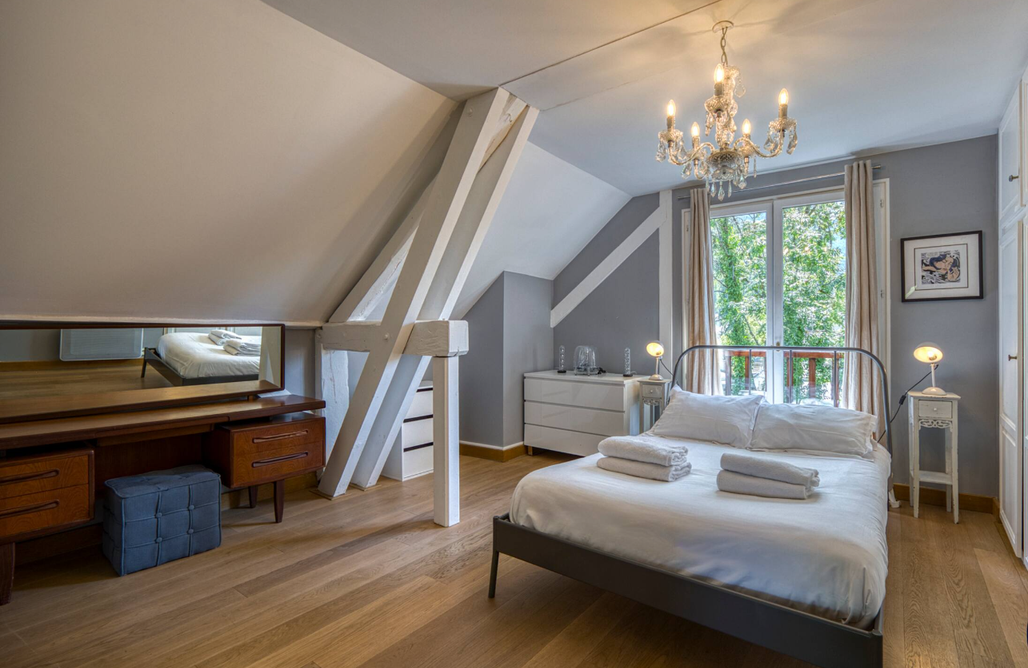 AlohaCamp La Scierie d'Angon – Lakeside Charm 4