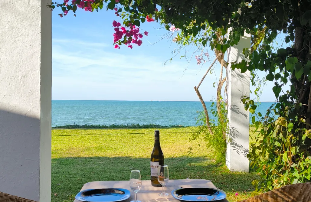Spinola Beachfront Bungalows. Apartmány u moře, Sanlúcar. AlohaCamp