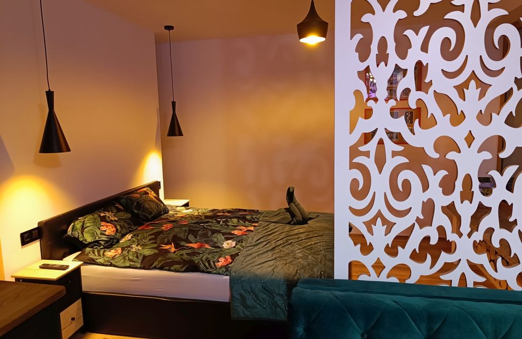 AlohaCamp Dom deLuxe Gold 4