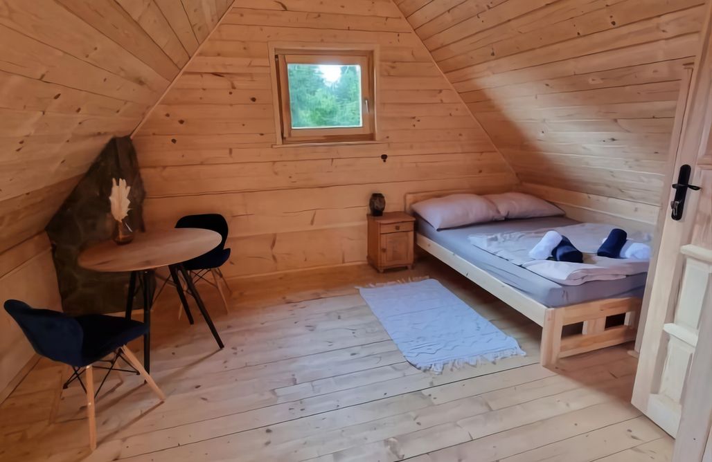 AlohaCamp Dom w drapie 2