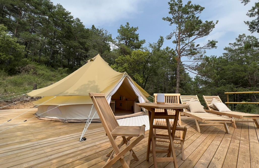 AlohaCamp Xuriguera Bell Tent 2