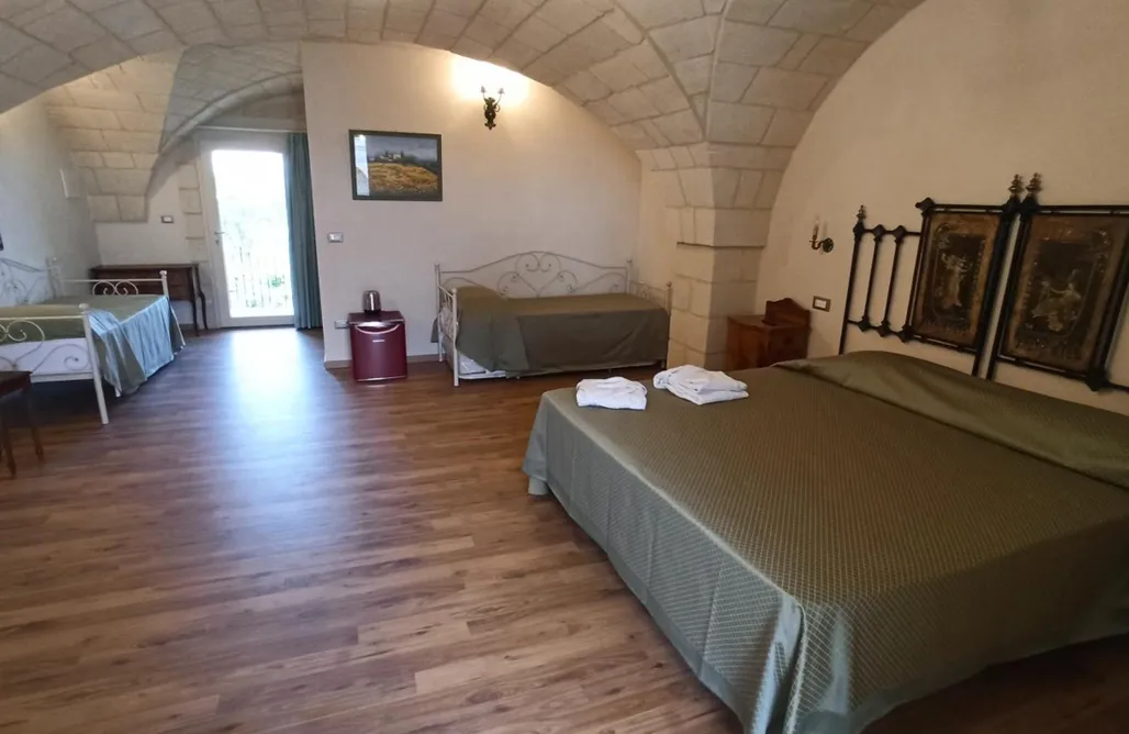 AlohaCamp Camera Familiare con Balcone 4