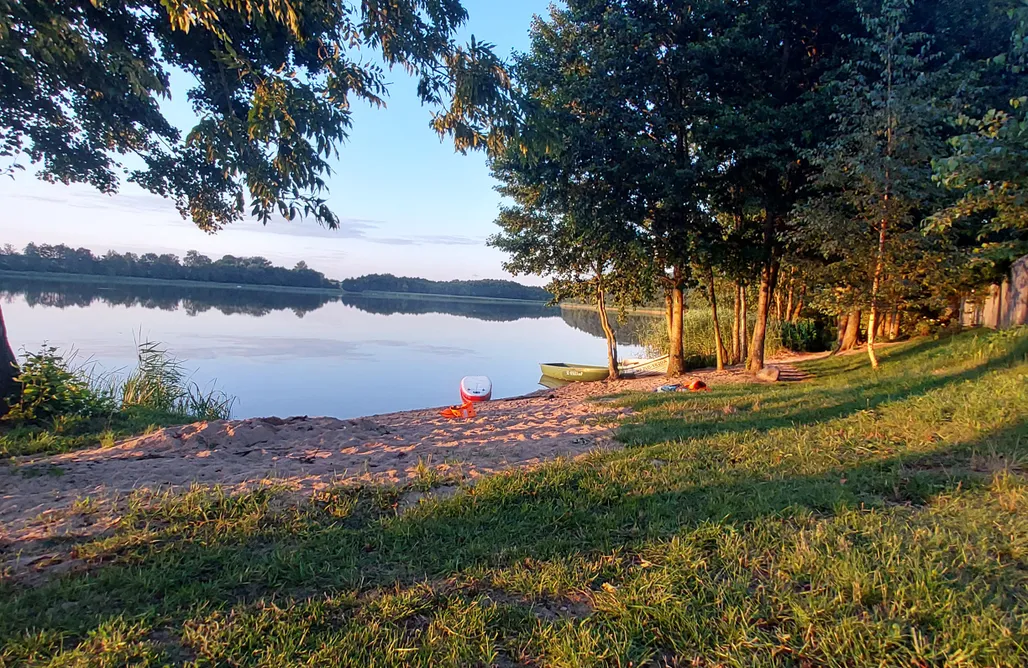 Pole namiotowe Kaszuby Miejsce namiotowe i kamperowe - Przystanek Krajna 1