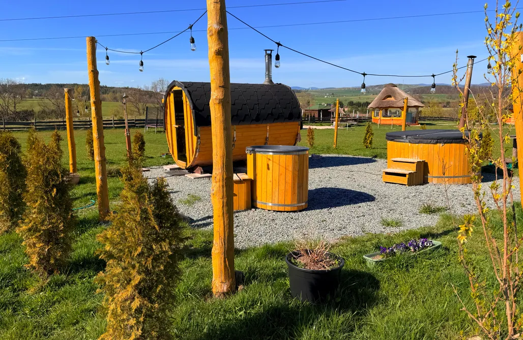 Głuszyca noclegi Glamping Niebiańska Osada 1