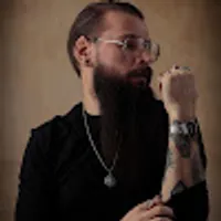 Patryk Adrian użytkownik