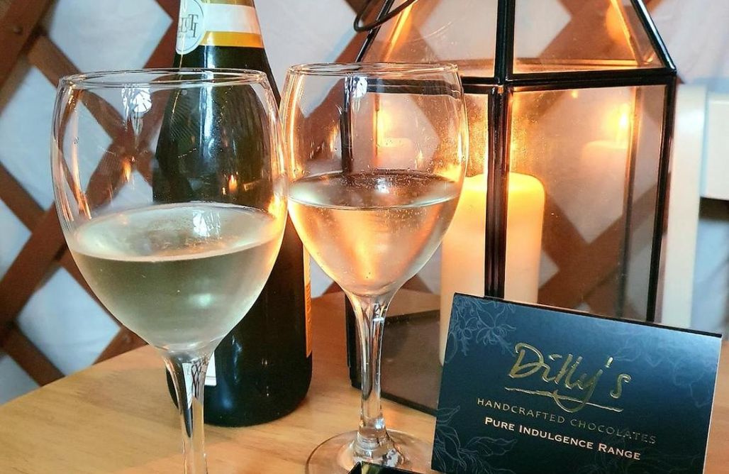 AlohaCamp Mongolian Yurt Glamping 1