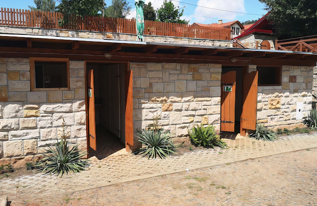 AlohaCamp Camper Park Radków  2