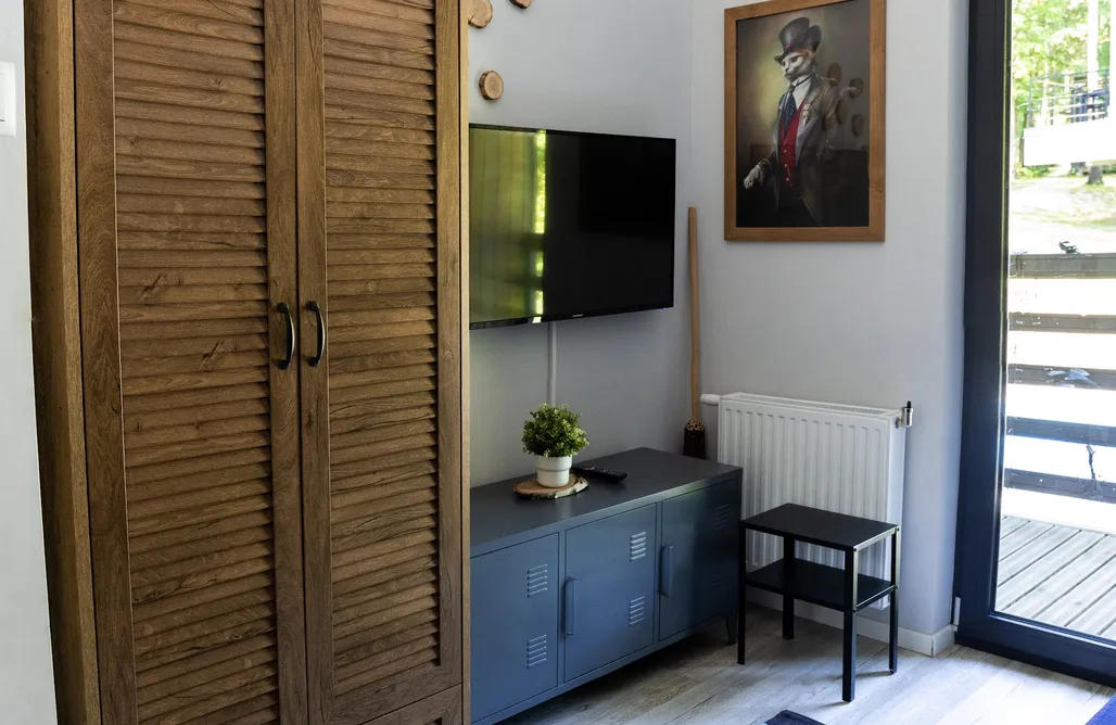 AlohaCamp accommodation Wzgórza Kunowskie - domy na wynajem z basenem, baliami i saunami 1