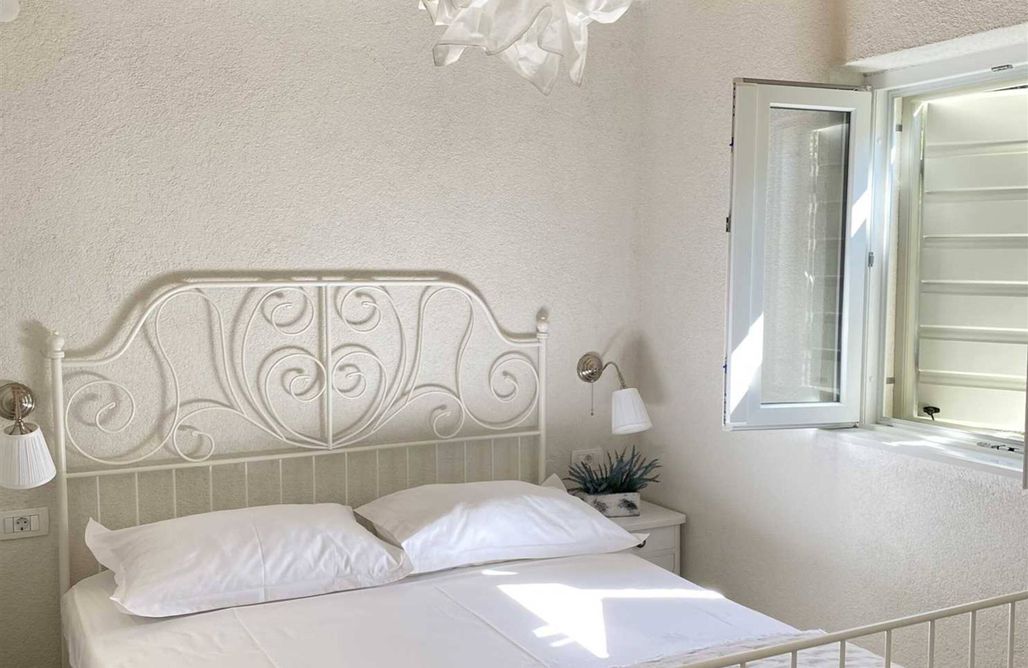 AlohaCamp Blue serenity retreat in Žut, island of Kornati 4