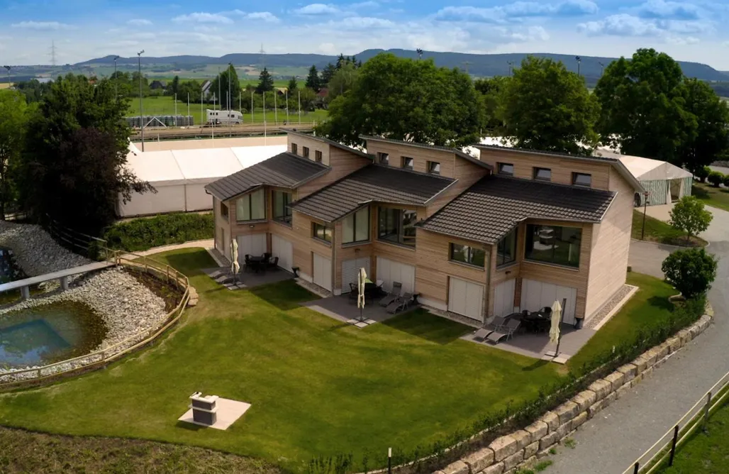 AlohaCamp accommodation Ferienhäuser Immenhöfe 5