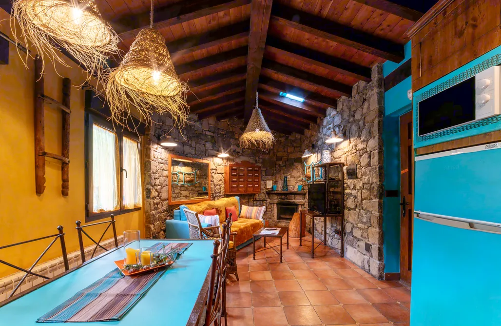 alojamientos AlohaCamp  Suite con encanto en Picos de Europa.  5