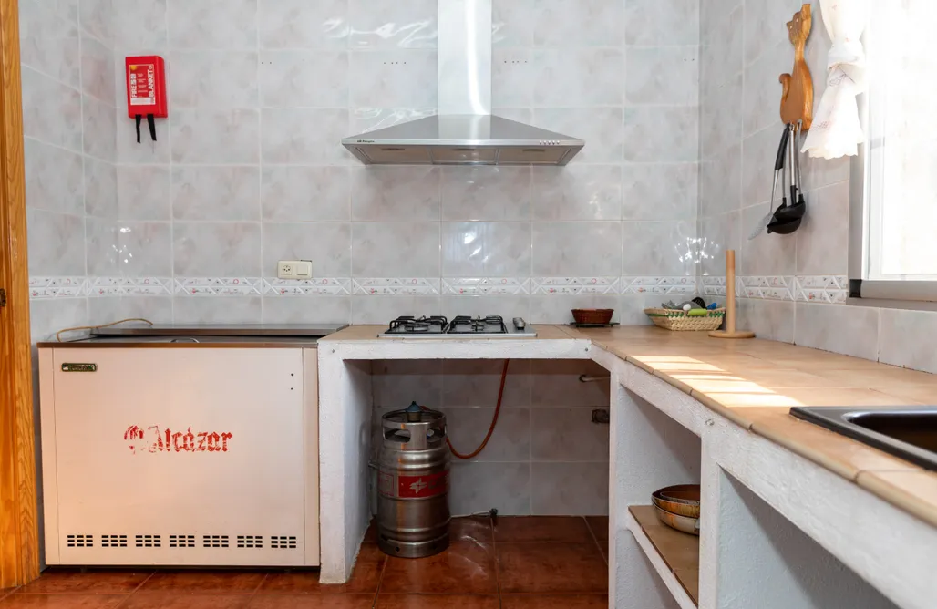 alojamientos AlohaCamp Casa Jurinea Alzar 1