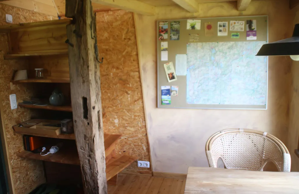 AlohaCamp Tiny House am Stiel 1