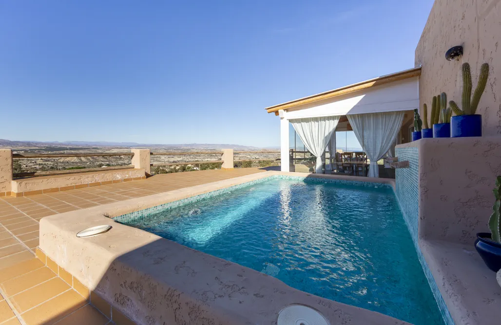 Alojamiento en Baza AlmeriaSuite Villa las Golondrinas 3