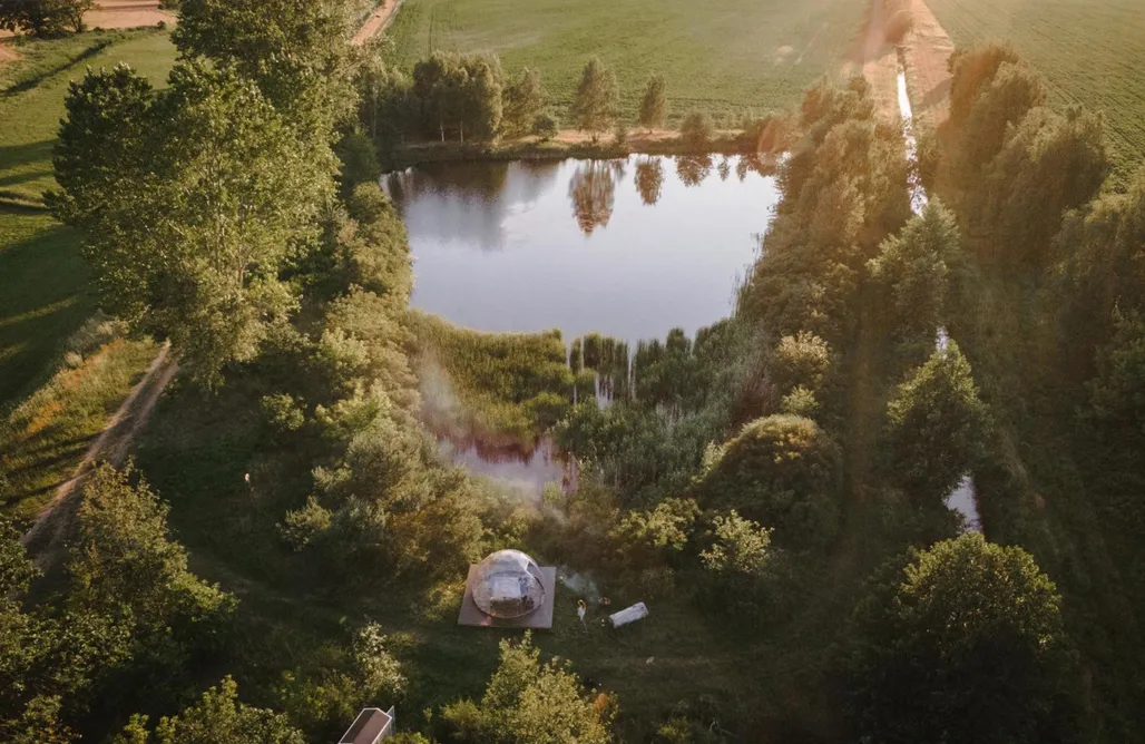 Magisches Bubble-Tent in Mönchenhöfe – Schlafen unter Sternen AlohaCamp