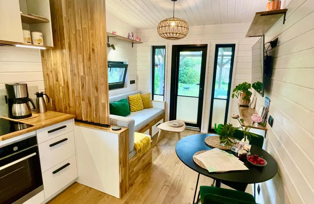 AlohaCamp Tinyhaus 4