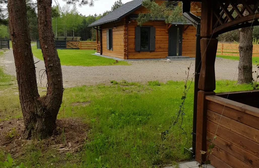 noclegi AlohaCamp Domek Wilczycy 5