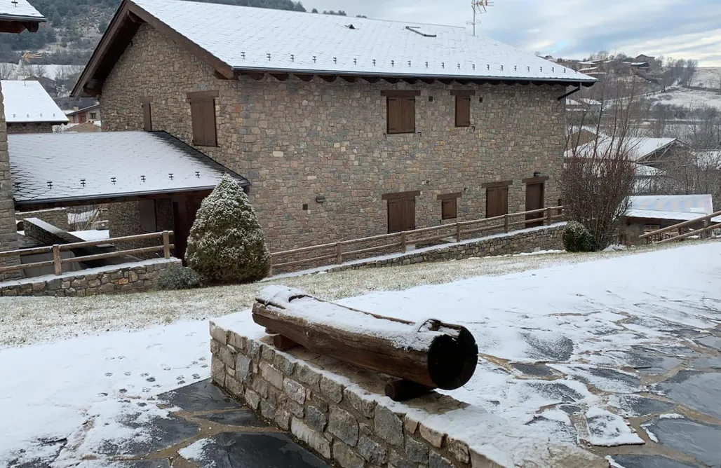 Éclipse Solaire 2026 💫 Can Marc de Pi 1