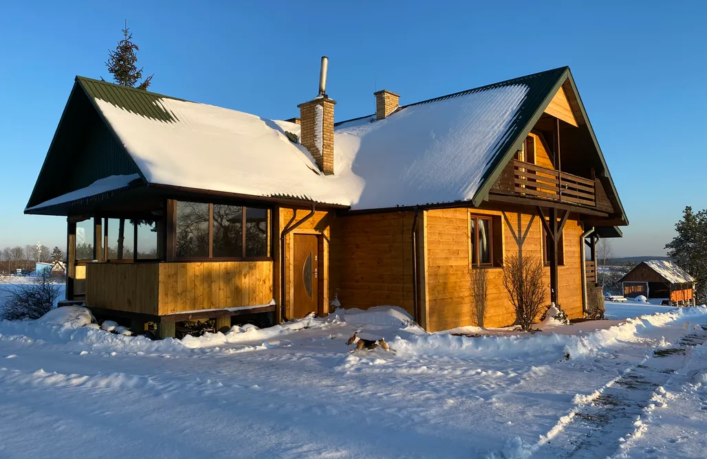 AlohaCamp Winnica Lipowiec 1