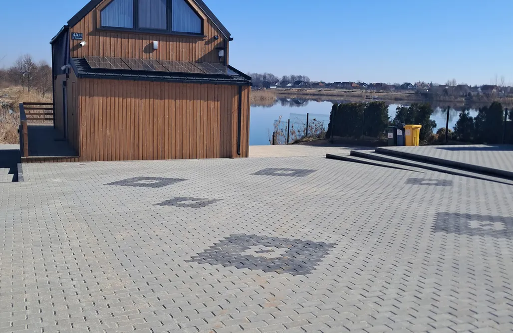 noclegi AlohaCamp Chillzone u Grochów 1