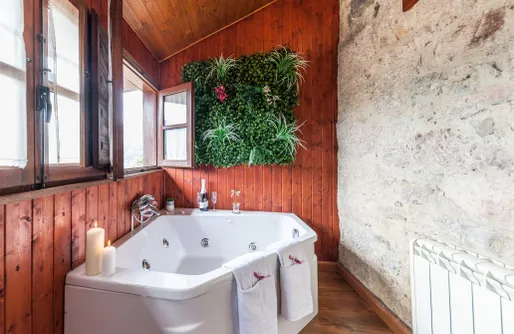 Imagen de La Congosta, encantadora casita de montaña con jacuzzi