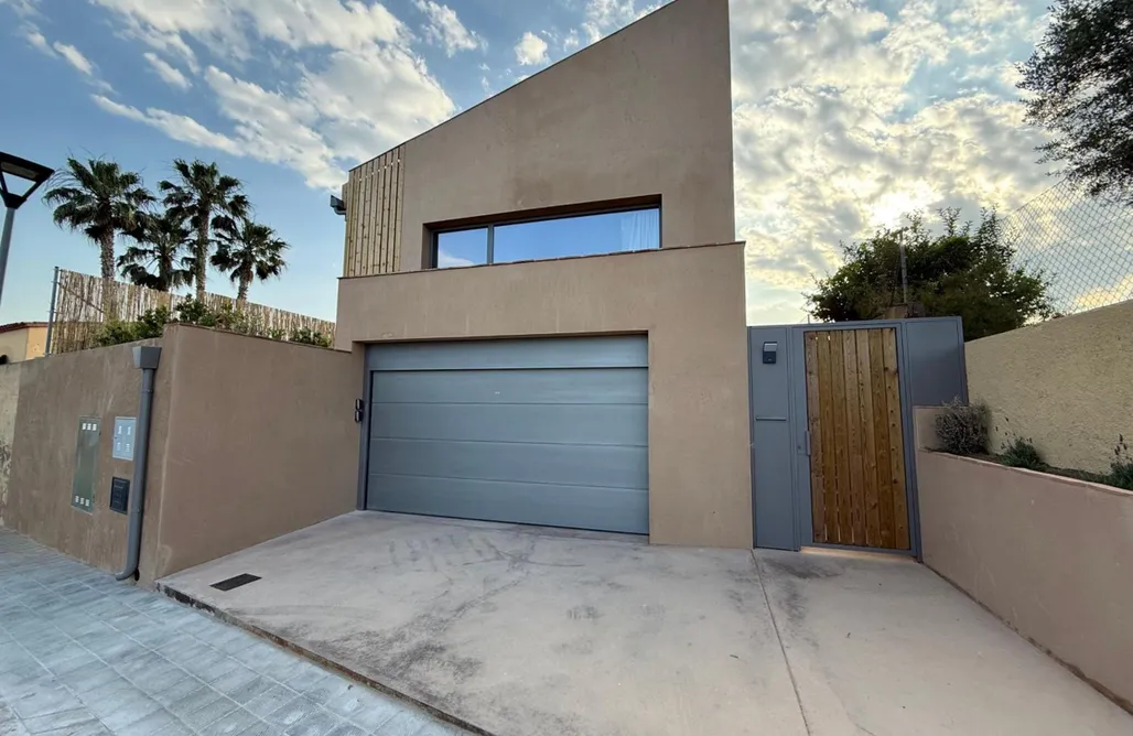 Alojamiento en Begur Empordà Soul, casa rural moderna con piscina 1