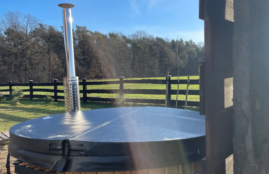 noclegi AlohaCamp Leśna Balia - Domek z balią na wyłączność  5