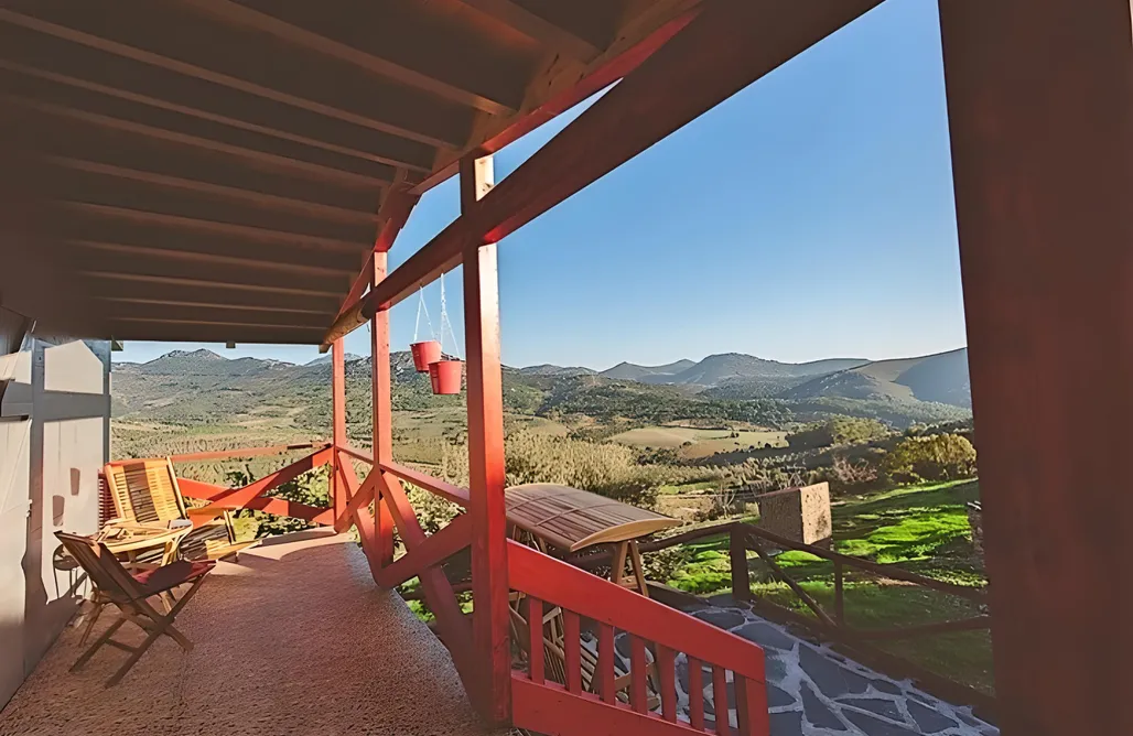 Glamping Extremadura Cabaña Casa Roja 3