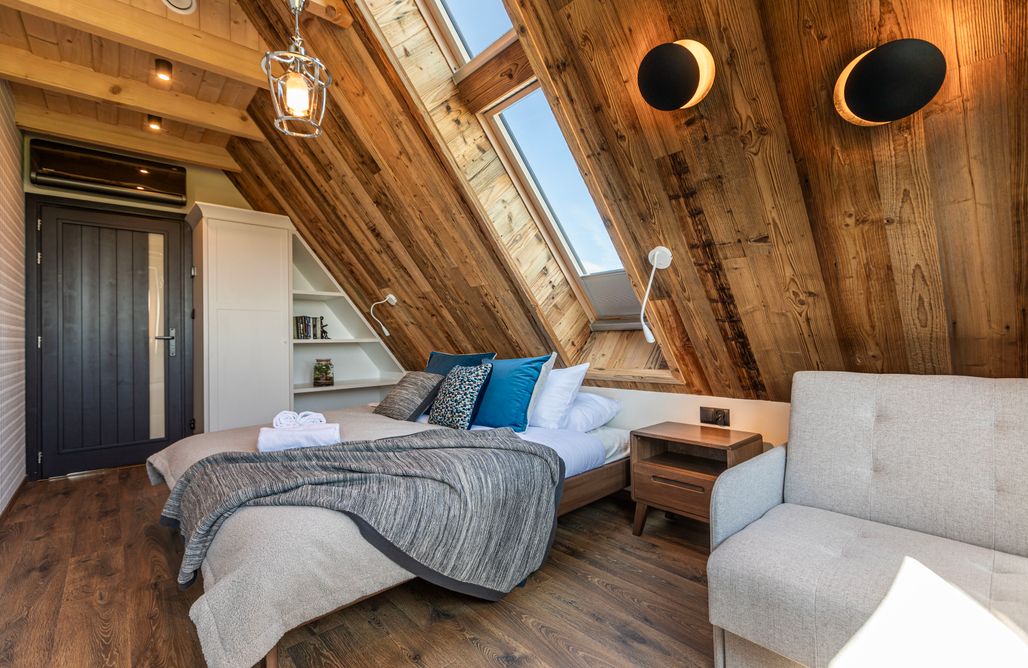 AlohaCamp Grand Chalet 2