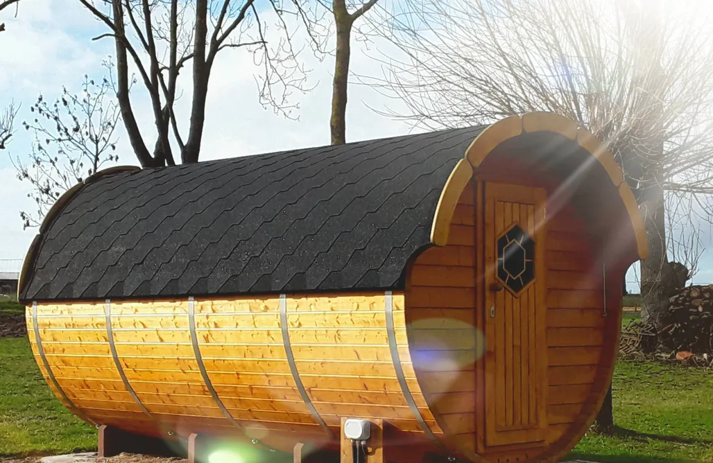 Ferienhaus mit Sauna Schlaffass Hannah 1