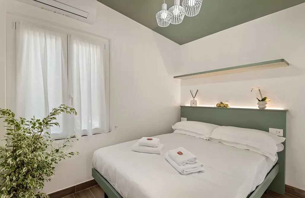 AlohaCamp Camera Deluxe 4