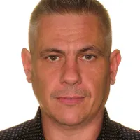 Cezary gospodarz Farma Puchałowo