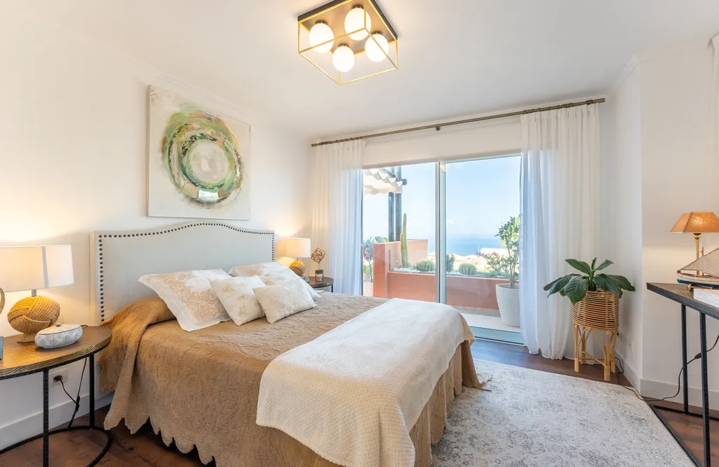 AlohaCamp Sunset Golf 3