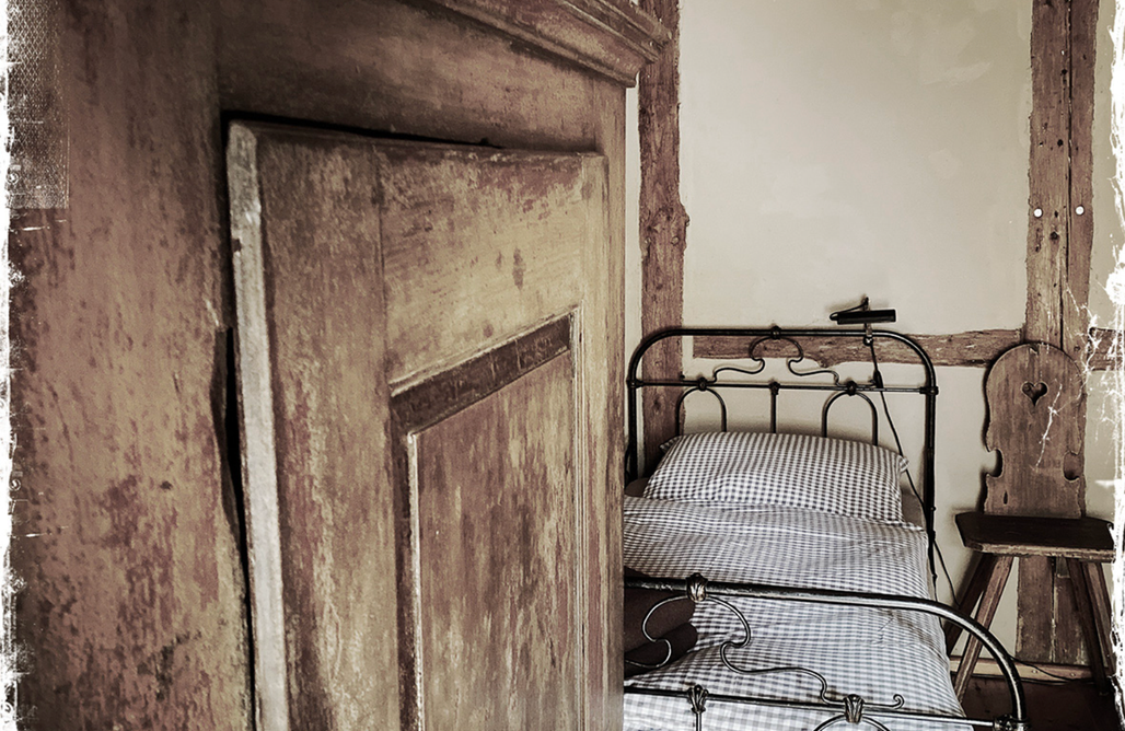 AlohaCamp Alte Kate 2 4