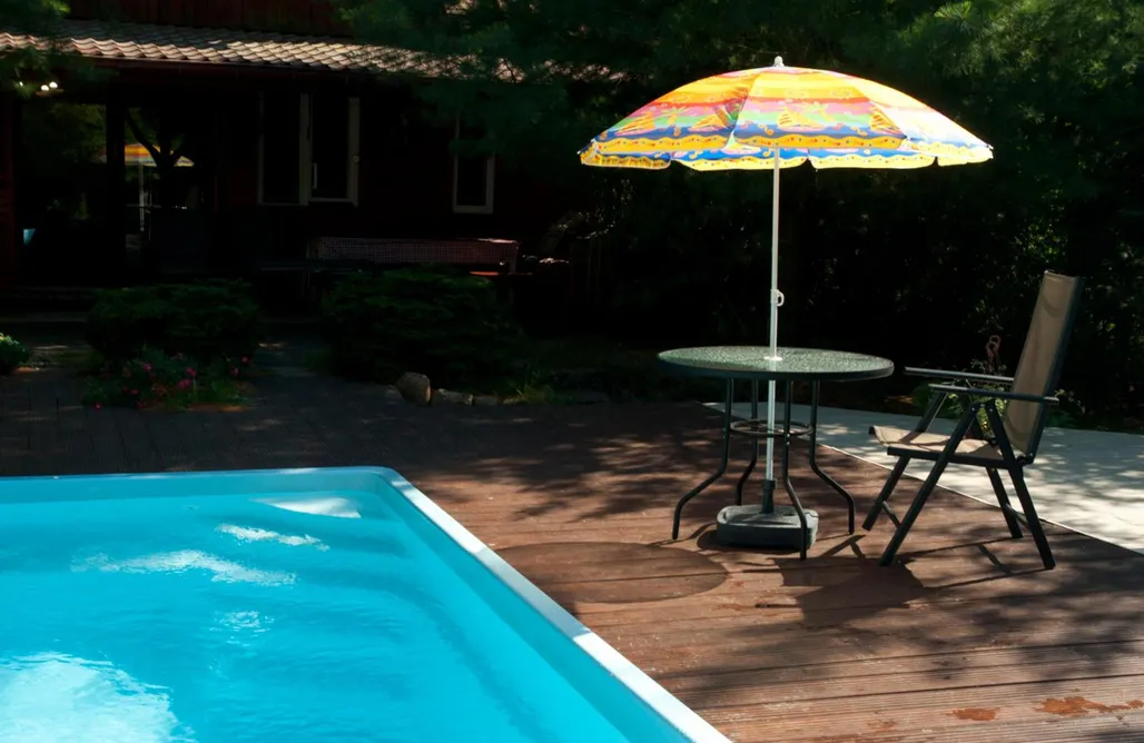 ubytovanie AlohaCamp Dom z basenem nad Narwią 4