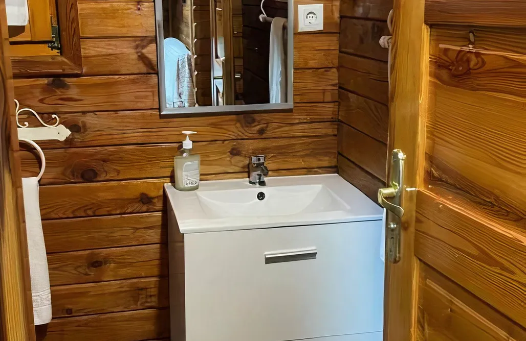 AlohaCamp Cabaña Salón 1