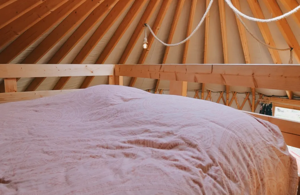 AlohaCamp Jurta czerwona  2