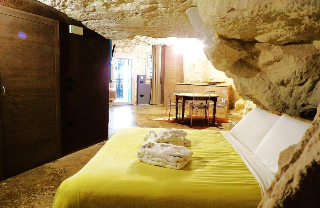AlohaCamp Camera Chez Les Grottes 2