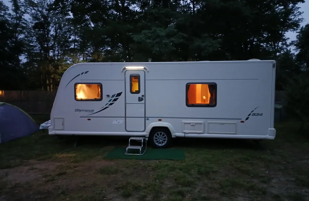Gdzie na Wakacje w Polsce WoodCamping-Otulony Puszczą Kampinoską 3