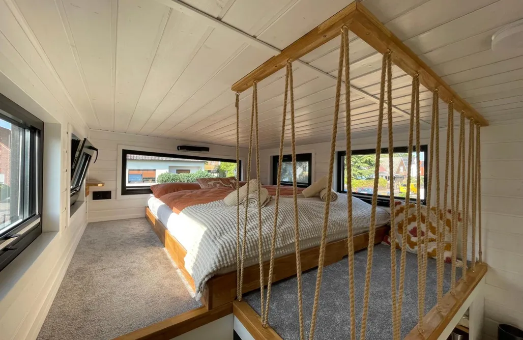 AlohaCamp Tinyhaus  2