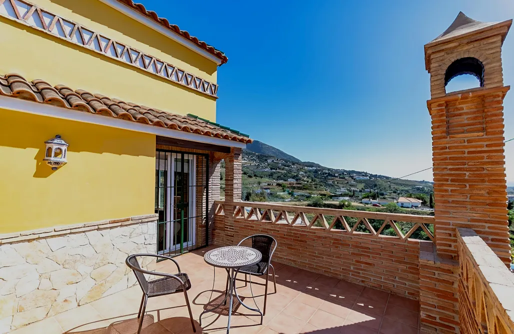 AlohaCamp Villa Ana Valtocado 1